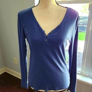 GAP muted blue V neck top